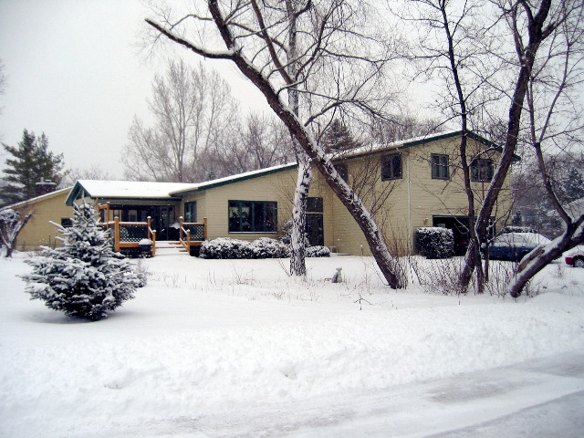 Snow House 1