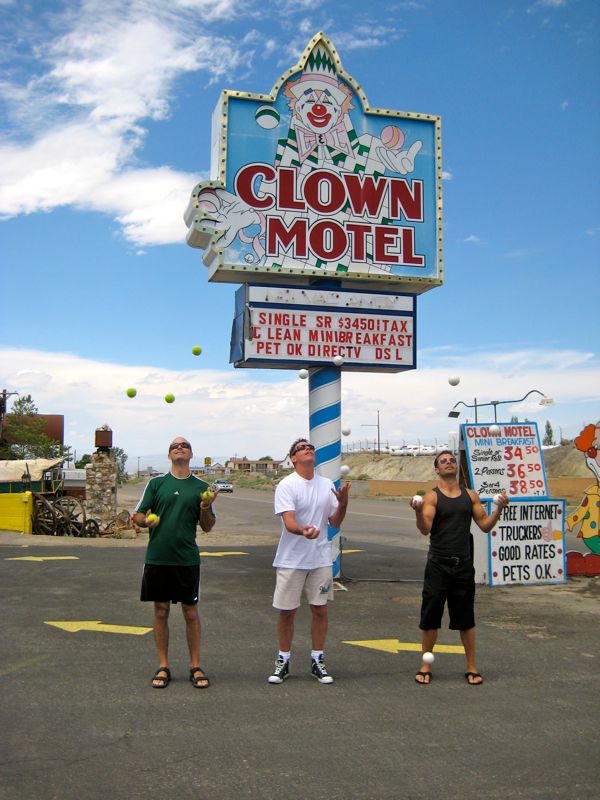 Clown Motel 5